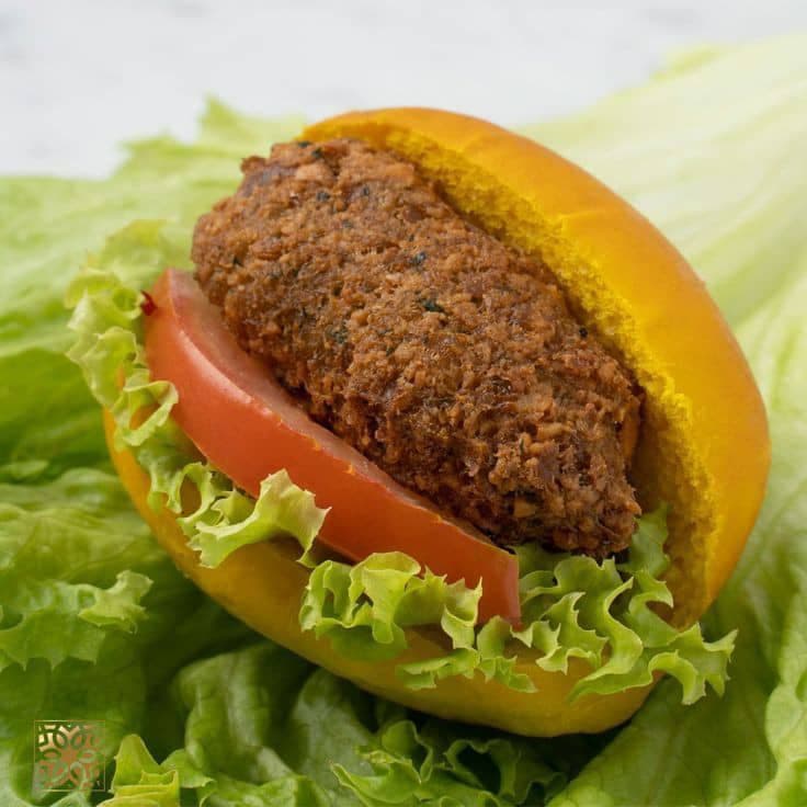 ساندویچ چیکو در همدان
