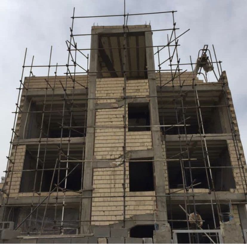داربست فلزی زنگی آبادی در کرمان