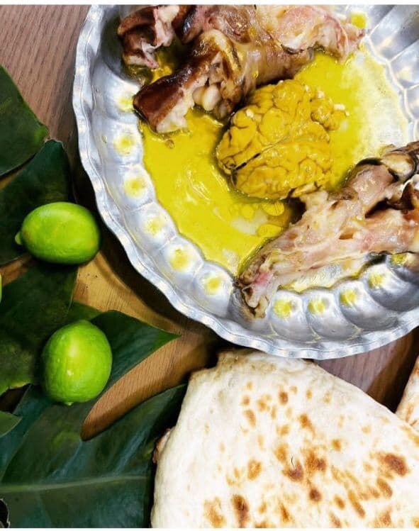 طباخی دارچین در آمل