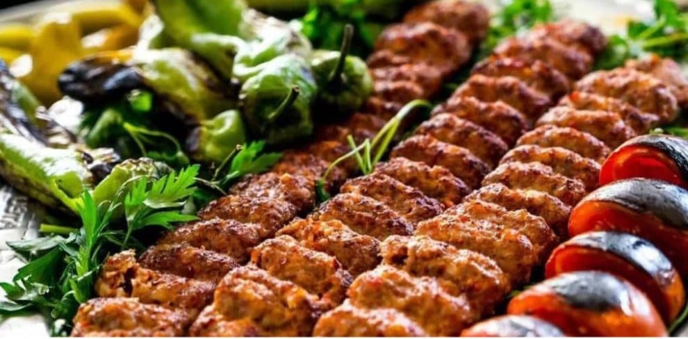 کباب ساطوری بناب آذربایجان در اهواز