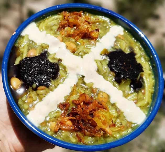 صبحانه سرای ناریکده در یزد