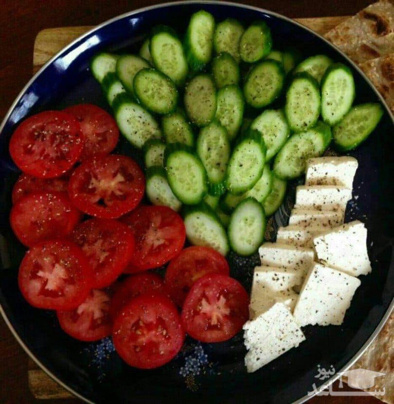 صبحانه سرای ناریکده در یزد