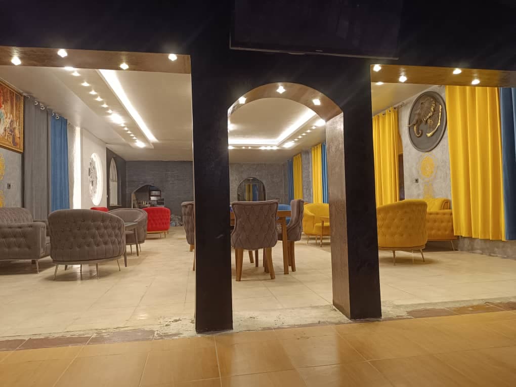 باغ رستوران آلاچیق در اصفهان