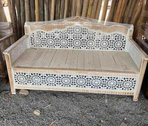 تولید تخت های سنتی گره چینی و آلاچیق چوبی حسین پور در مشهد