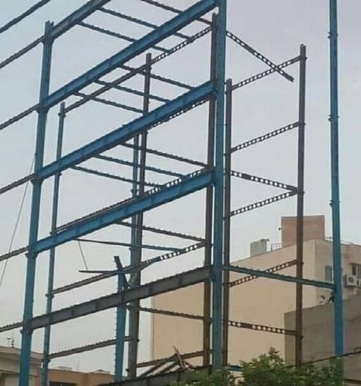 اجرای وال پست نبشی کشی و نور مخفی و جوشکاری ساختمان جعفری در تبریز