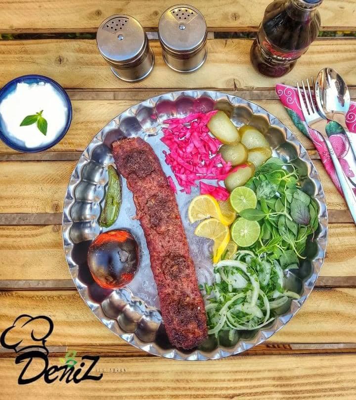 کباب ساطوری و ته چین دنیز در تهران