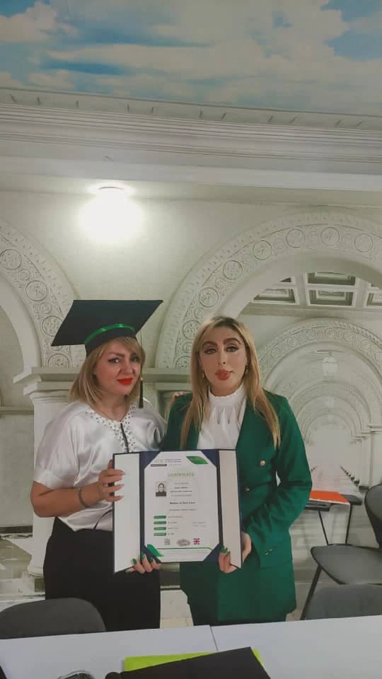 مرکز تخصصی مراقبت پوست و مو گرانسا افسانه علیخانی در شاهرود