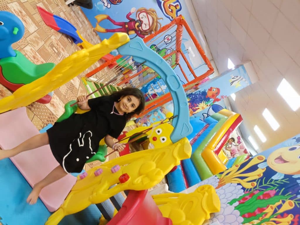 خانه بازی اعجوبه ها در آران و بیدگل اصفهان