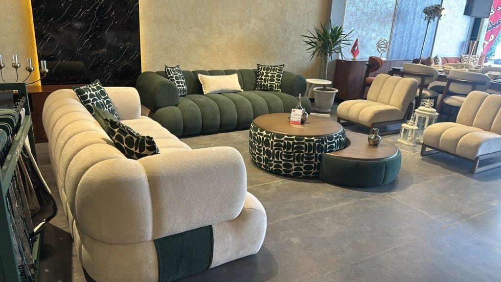 نمایشگاه مبل یگانه در تالش