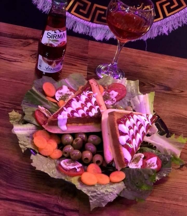 کافه لیالی قاهره در ارومیه