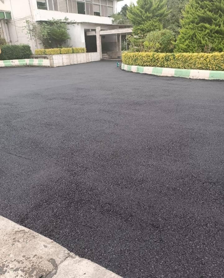 اجرای آسفالت و ایزوگام مهربانی در نوشهر