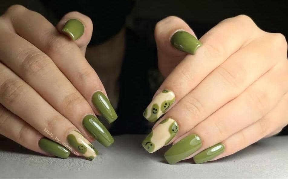 سالن زیبایی و مرکز تخصصی ناخن مژده اسپا در شیراز