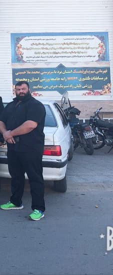 رضا رجبی قهرمان و مربی پاورلیفتینگ و پرس سینه یزد