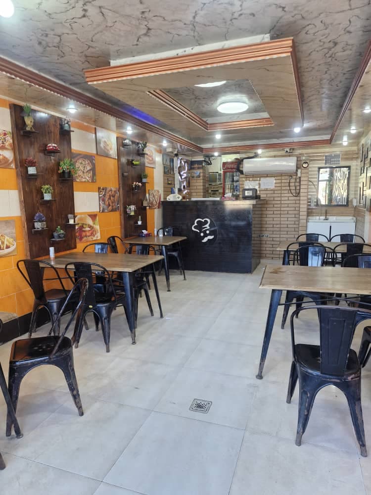 فست فود کلبه خوراک صدف در چابهار سیستان بلوچستان