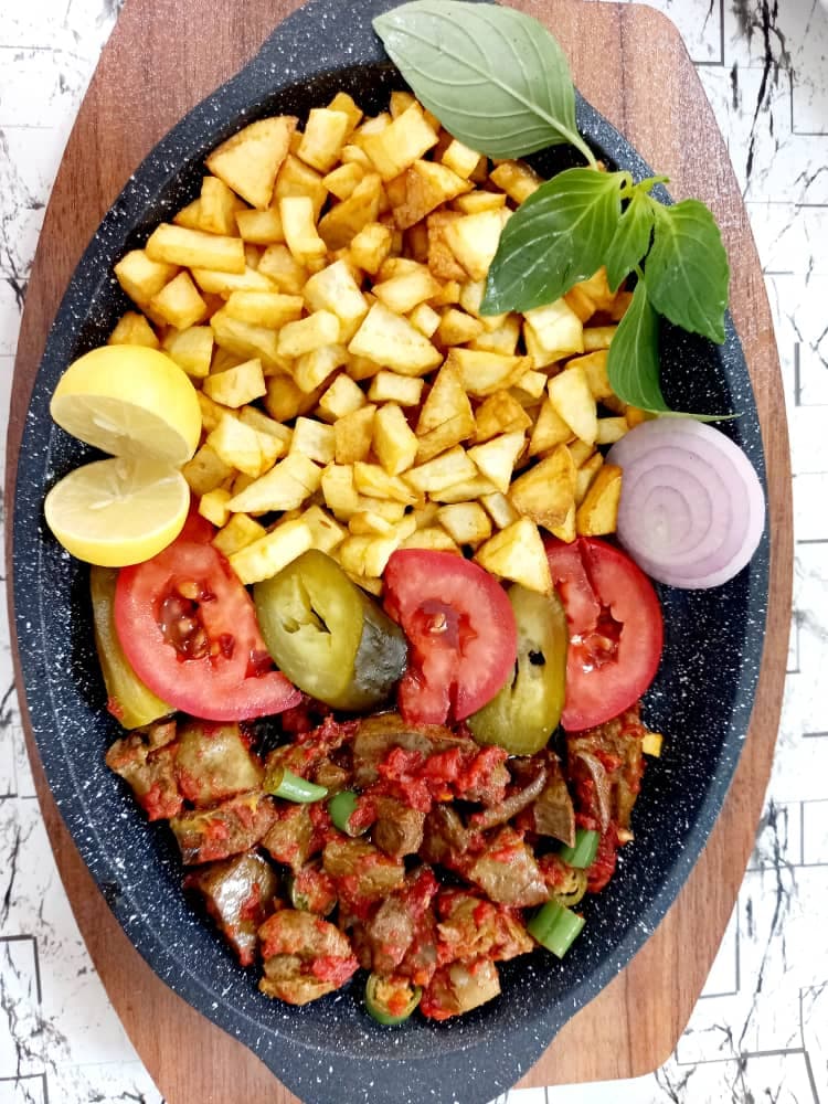 کبابسرای چرب و چیلی در بجنورد
