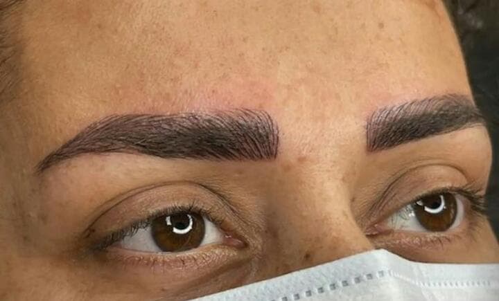 مرکز تخصصی میکروبلیدینگ ابرو میکروپیگمنتیشن و شیدینگ فریبا درختی در تبریز