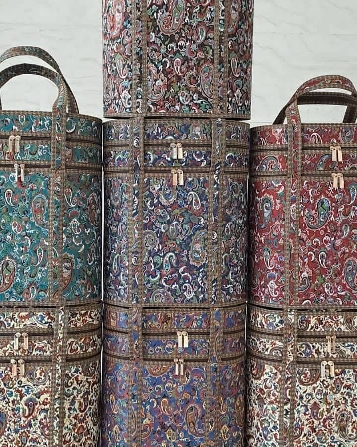 تولید و فروش و پخش کیف سنتی احمدی در شیراز