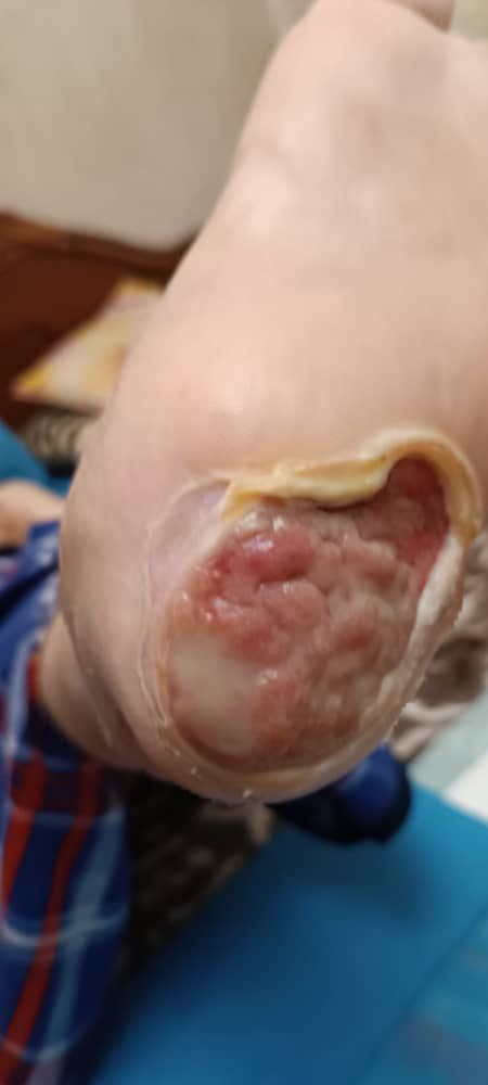 مرکز ارائه مراقبت های پرستاری در منزل سلامت پای تارا در لاهیجان گیلان