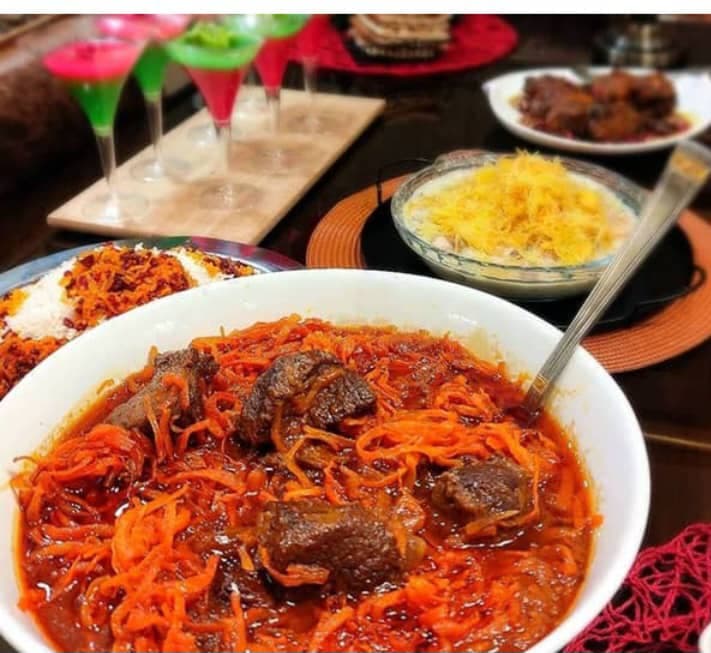 غذاخوری و بیرون بر تله رستوران دادلی در اسفهلان تبریز