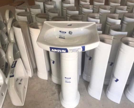 کارخانه تولید چینی آلات بهداشتی توالت ایرانی و فرنگی لالجین سرام در لالجین