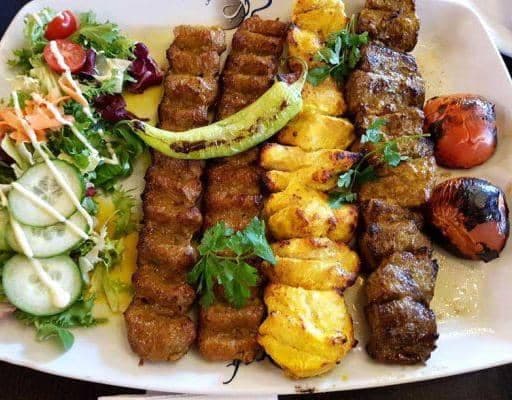 کبابی زیتون شعبه مرکزی فلکه عاشورا جلفا