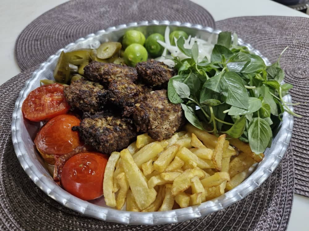 رستوران سنتی لیان در یاسوج