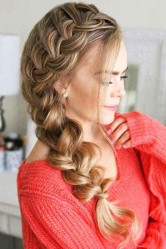 آشنایی با انواع بافت مو ترند و جذاب برای هر سلیقه‌ای