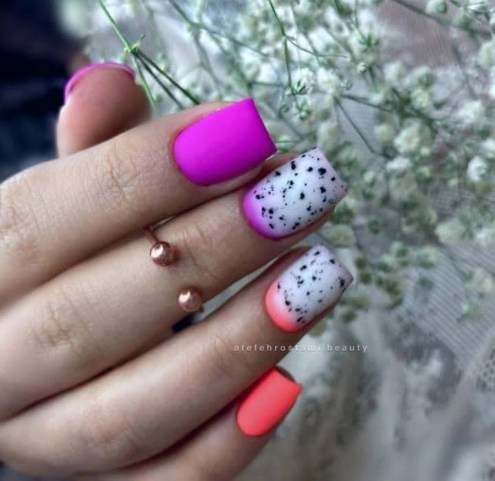 سالن زیبایی عاطفه رستمی در ساوه