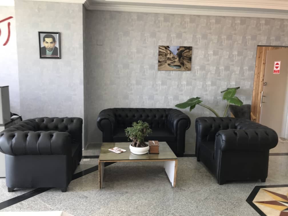 رستوران اکبر جوجه برادران کلبادی در قشم