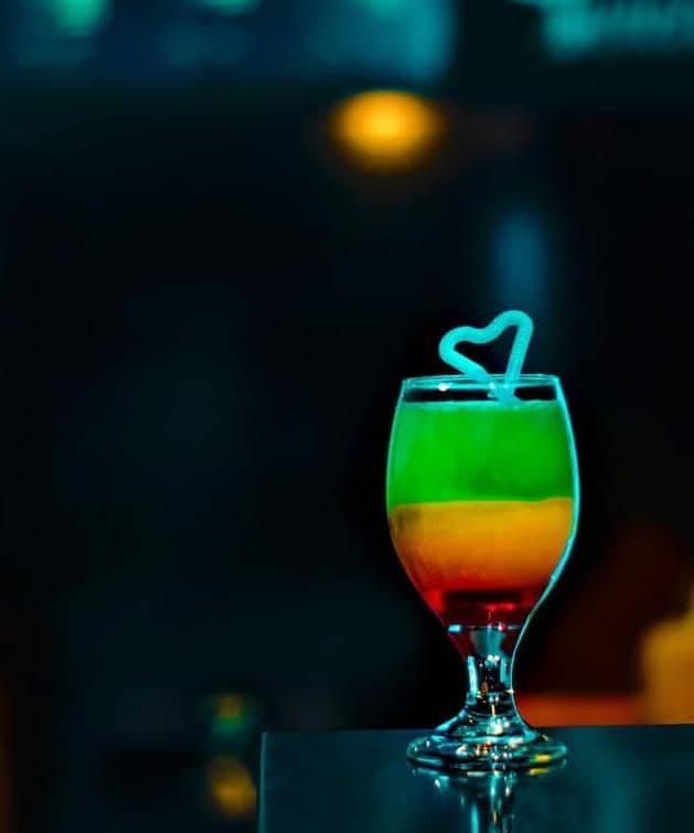 کافی شاپ من و تو در رفسنجان