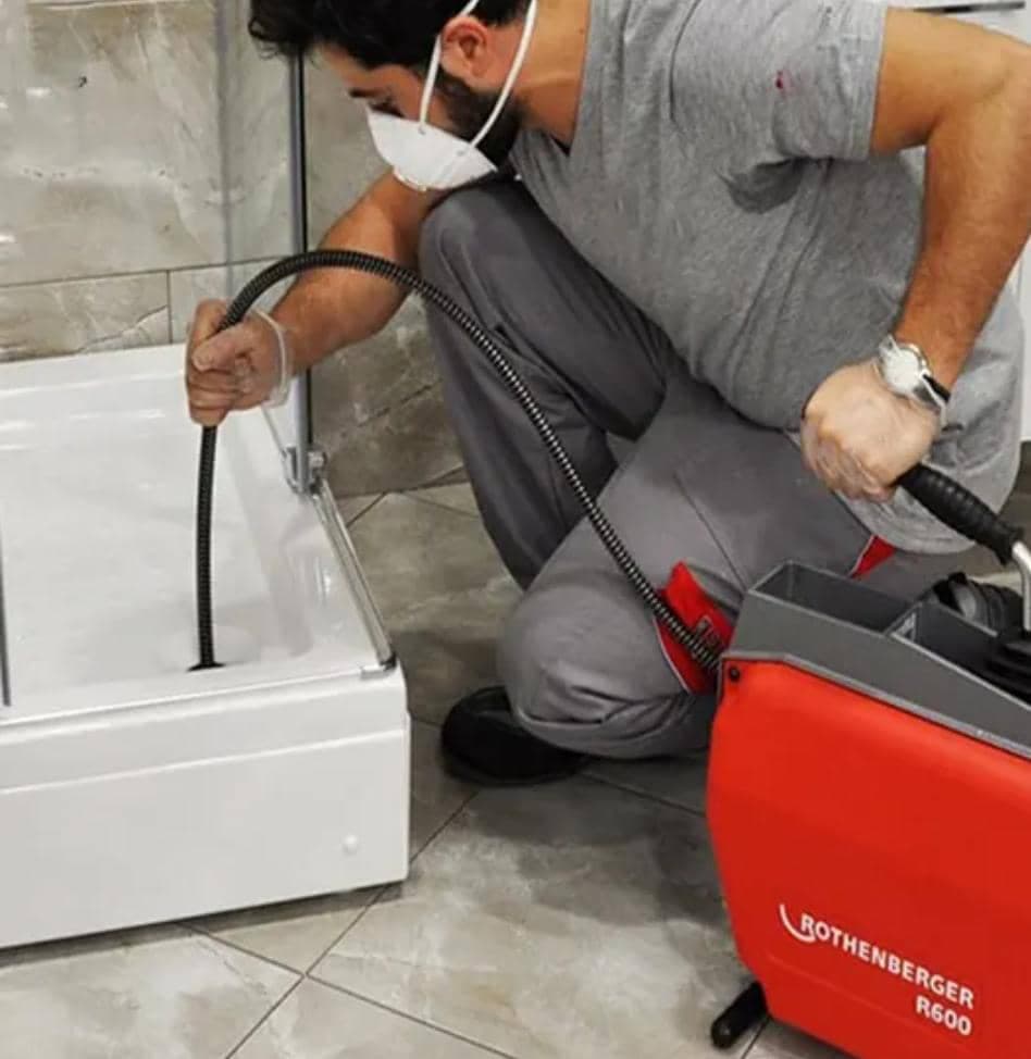 رفع نم لوله بازکنی و نشت یابی حسینی در قرچک ورامین