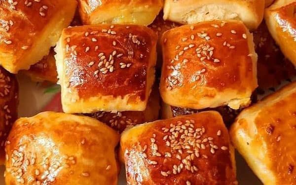 نان و شیرینی دهکده در کرمان