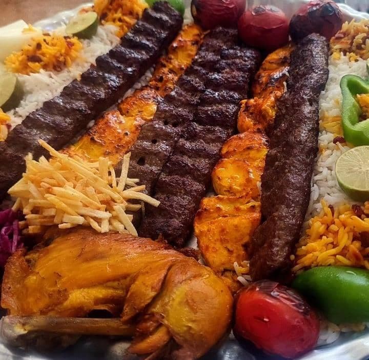 کافه رستوران خوش نشین در بندر گناوه
