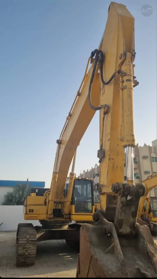 واردات و صادرات بیل مکانیکی فیدار صنعت غرب در سقز کردستان