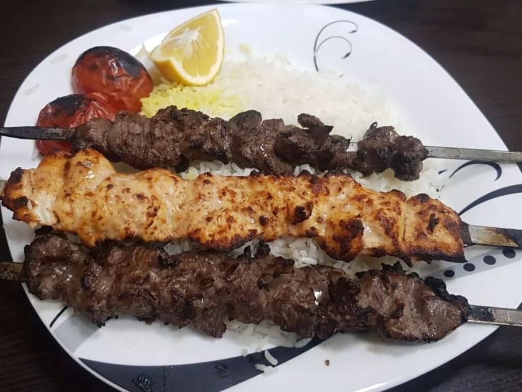 کافه رستوران و کافه گیم آرمین در اهواز