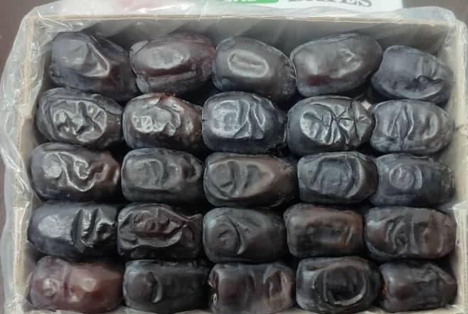 بورس توزیع و پخش و فروش رطب و خرما سیروس در نجف آباد اصفهان