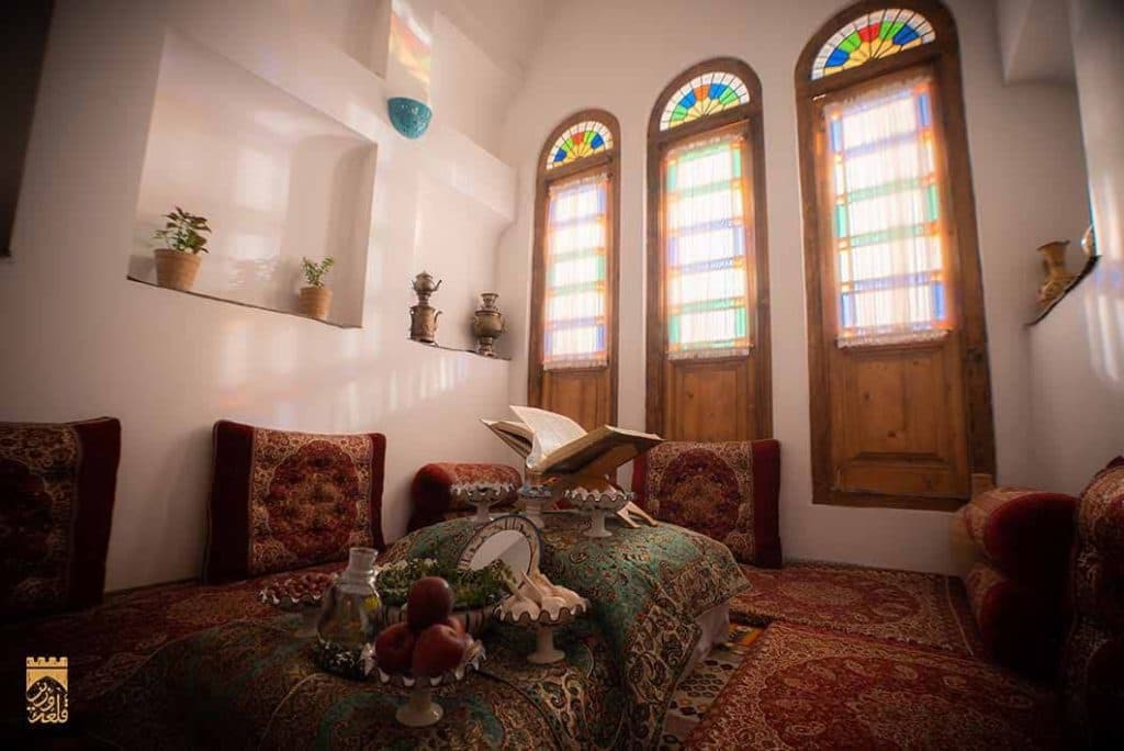 هتل بوتیک قلعه وزیر در رکن آباد میبد یزد