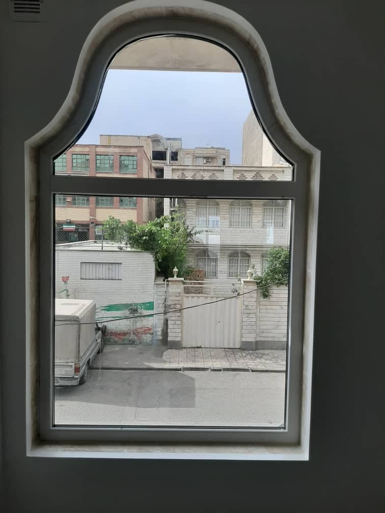 تولید و نصب درب و پنجره دوجداره آکاوین در تهران