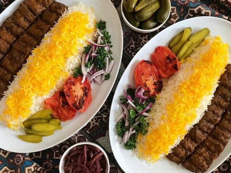 کترینگ و بیرون بر حافظ در بلوار سجاد مشهد