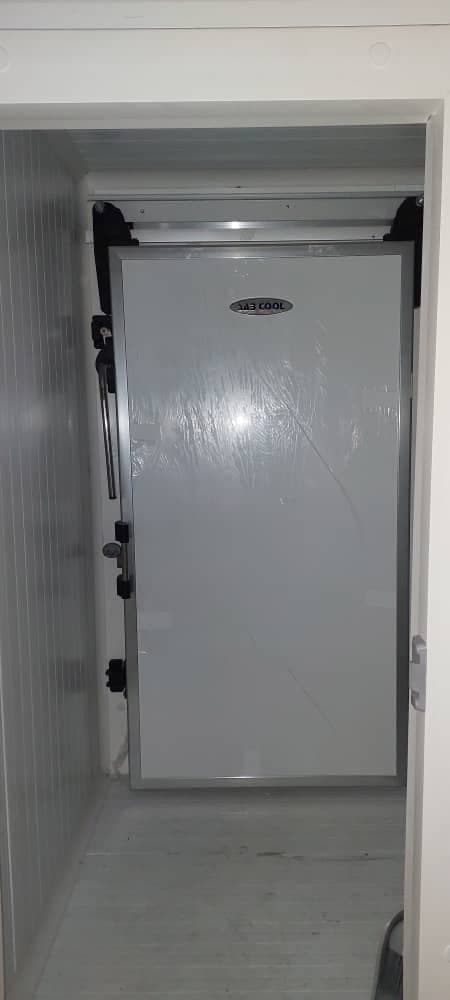ساخت و راه اندازی سردخانه صنعتی و چیلر تراکمی برودتی سرما سرویس در تهران
