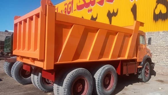 فروشگاه لوازم یدکی ماشین سنگین پارسیان دیزل محمود ولی نژاد در یزد