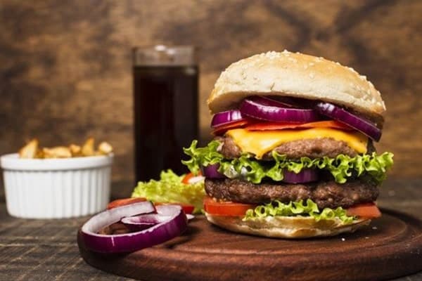 فست فود برگرلند در شیراز