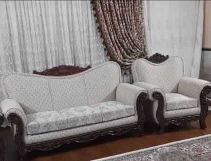 تولیدی و تعمیرات مبلمان راحتی استیل و پارچه سرای مشاهیر در قم