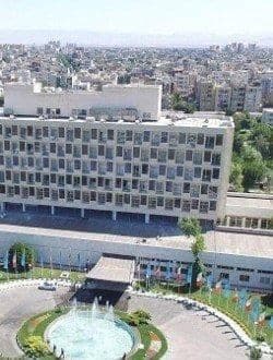 خدمات تخصصی رزرو هتل و راهنمای گردشگری سلامت احمدیان در مشهد