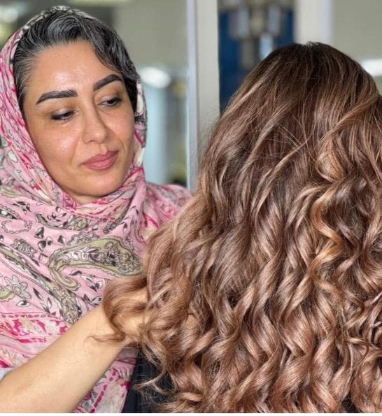 آموزشگاه و سالن زیبایی طاهره طیبی در مهرشهر کرج
