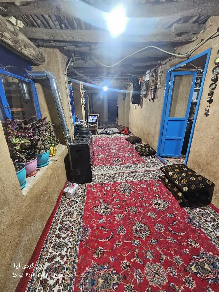 اقامتگاه بومگردی آوا در یاسوج