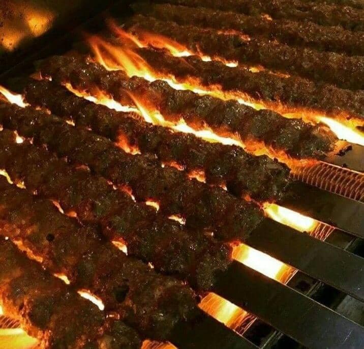 کبابی کاکو کباب در کرمان