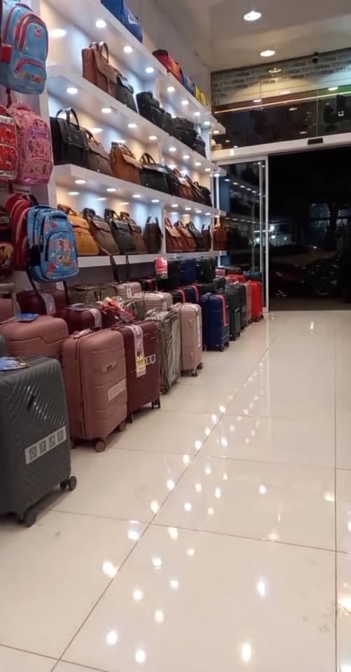 تولیدی کیف مونارک در مشهد