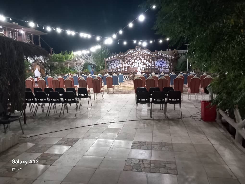 باغ و رستوران یاقوت در سیرجان