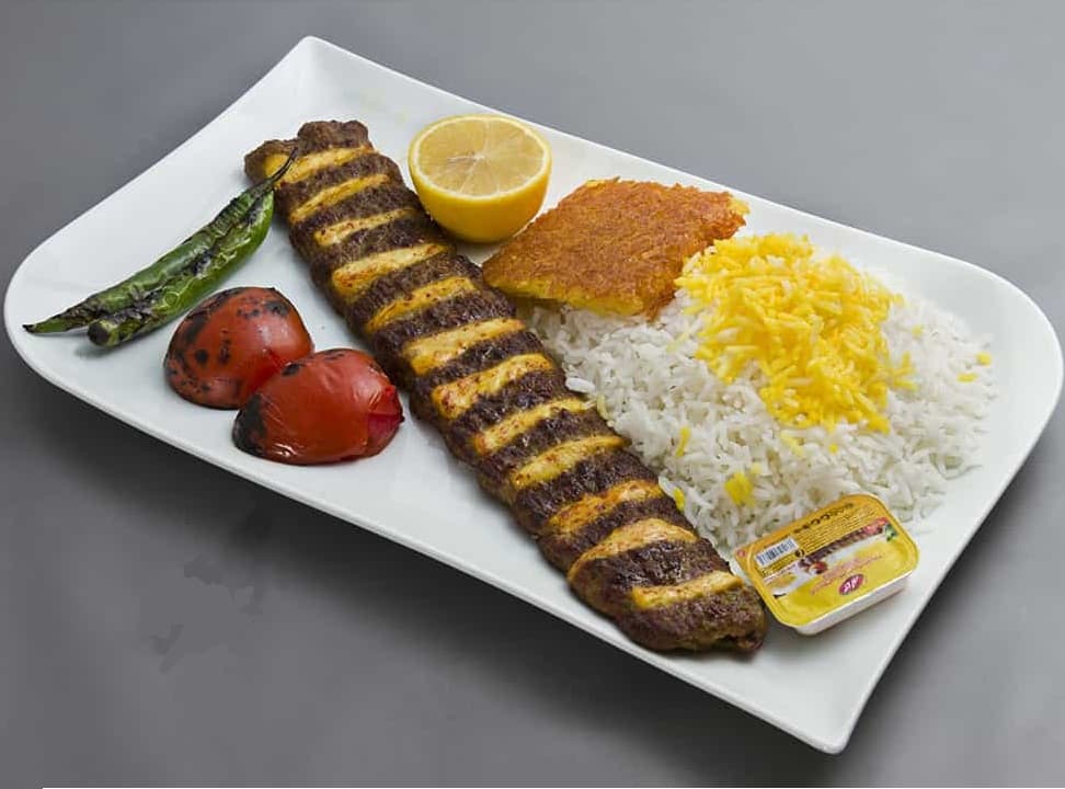 چلو خورشتی رسول و پسران در ساوه